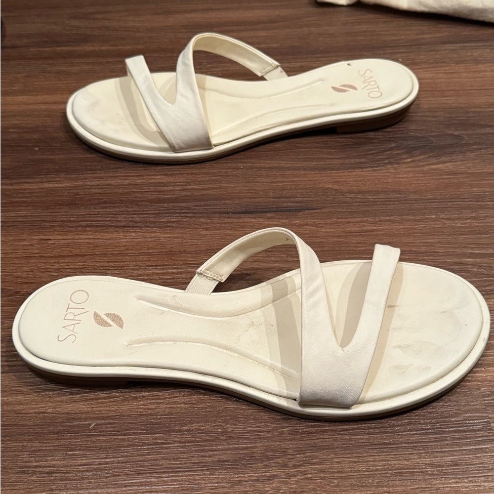 Sarto by Franco Sarto Gwyneth Slide Women's Sandal Shine White